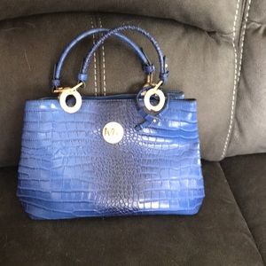 Brand new Michael Korr purse